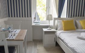 Marina House Apartments
